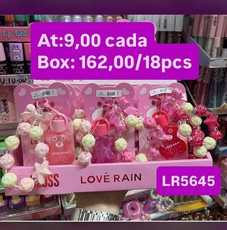 Lip Gloss com Chaveiro Love Rain de Contas