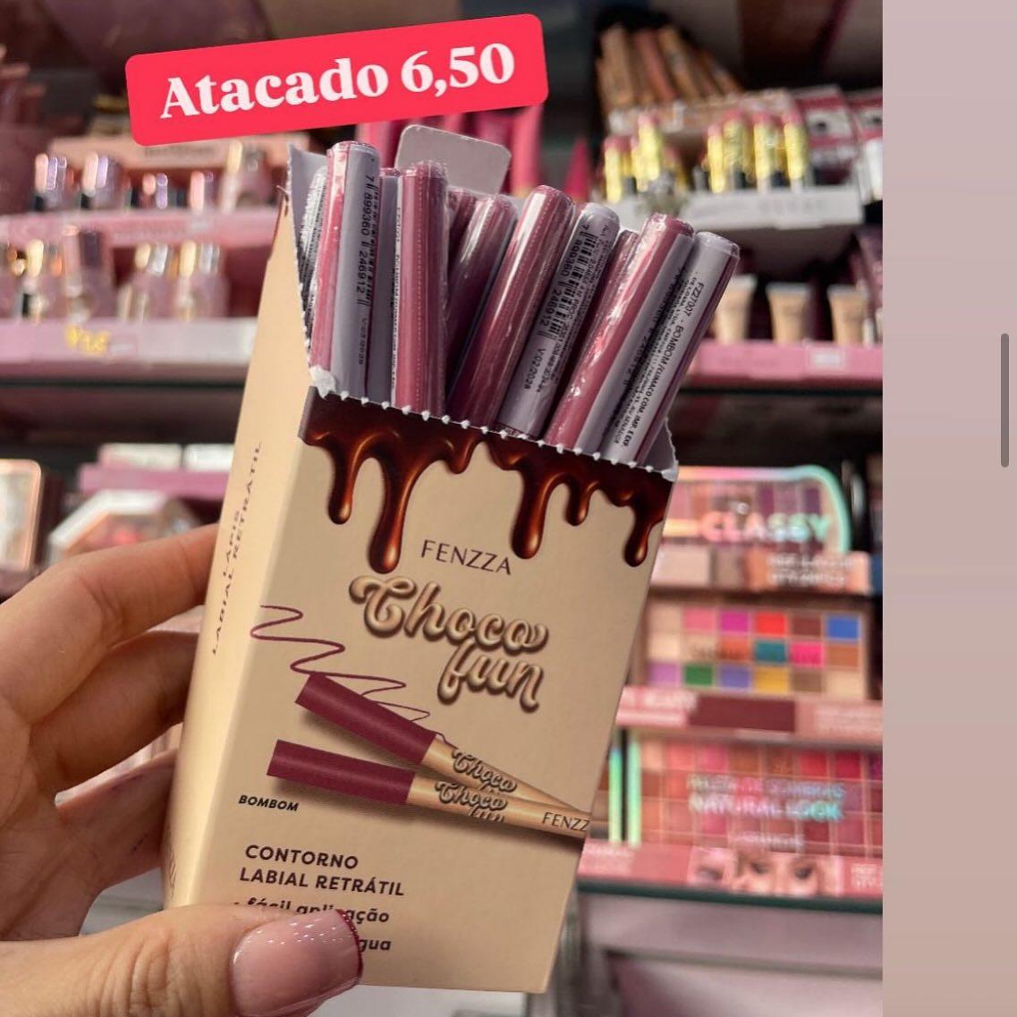 Contorno Labial Retrátil Choco Fun Fenzza — Bombom