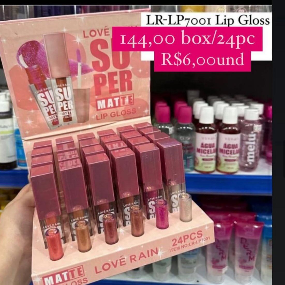 Lip Gloss Super Matte Love Rain LR-LP7001