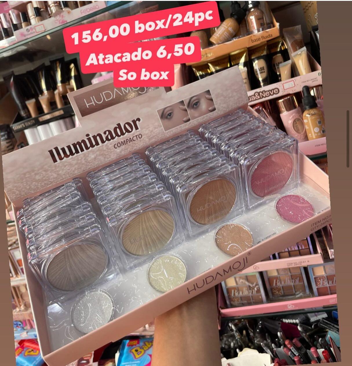 Iluminador Compacto HudaMoji