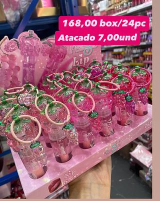 Lip Gloss Kiss She com Chaveiro de Uva
