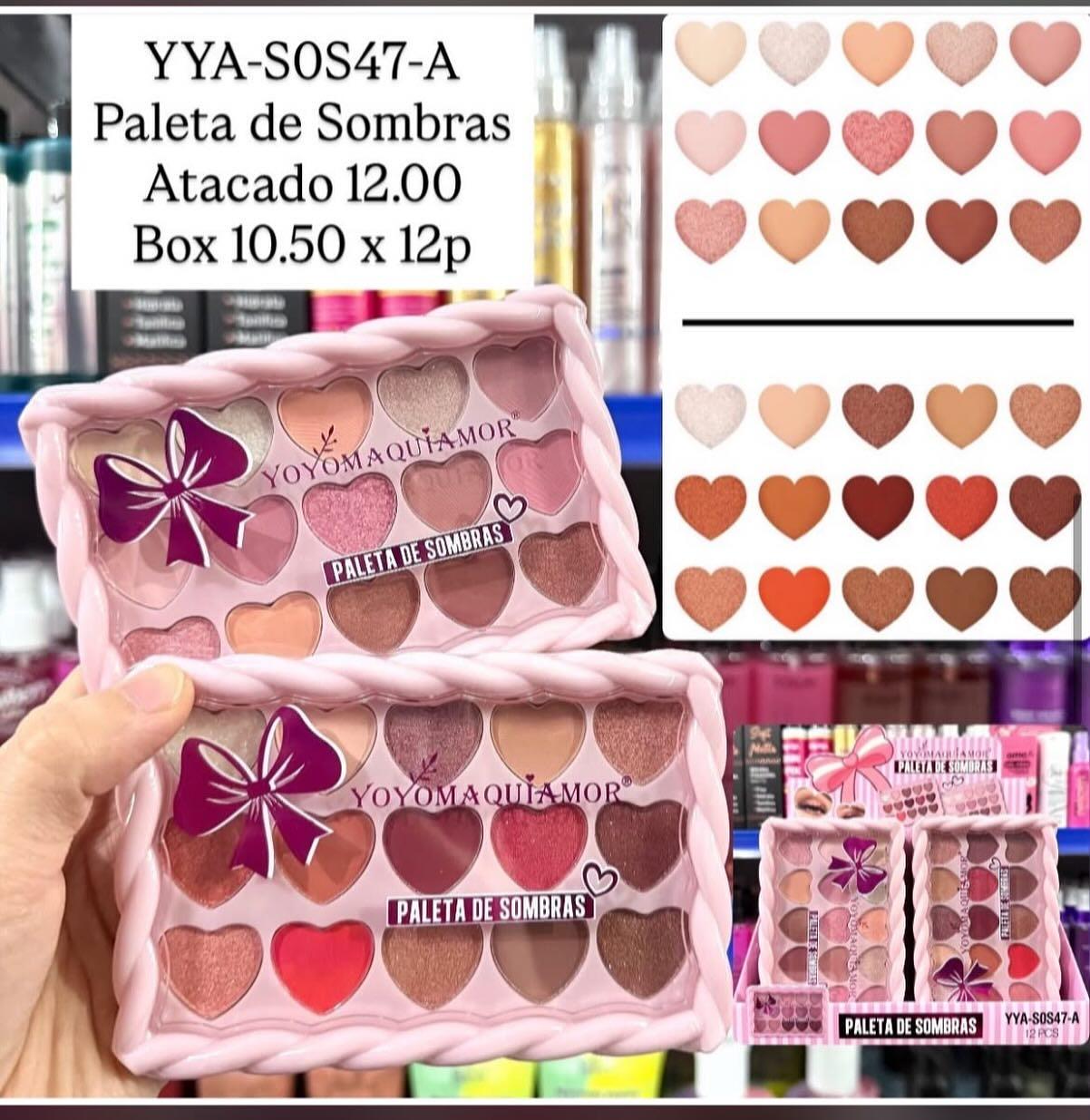 Paleta de sombras em formato de coração