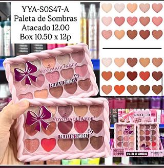 Paleta de sombras em formato de coração